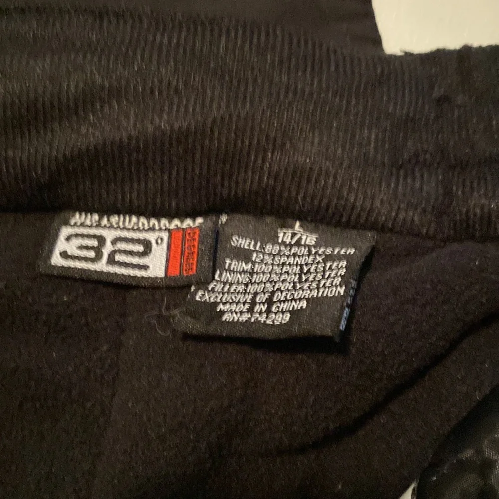 Snow Pants - Picture 4 of 5